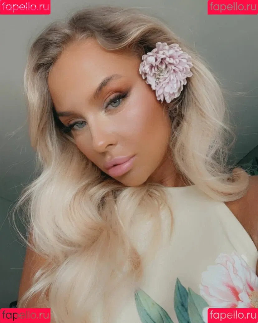 Martine Baardseng Onlyfans Photo Gallery 