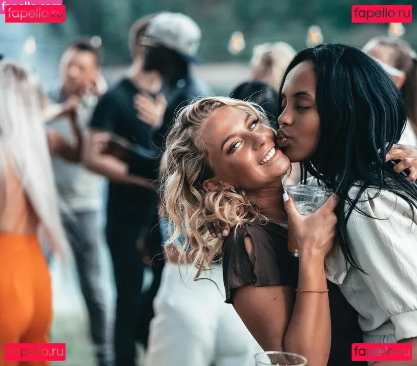 Martine Baardseng Onlyfans Photo Gallery 