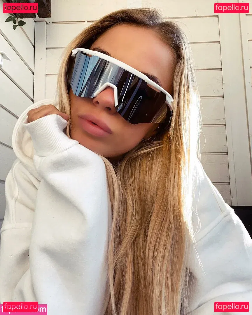 Martine Baardseng Onlyfans Photo Gallery 