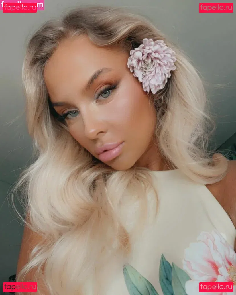 Martine Baardseng Onlyfans Photo Gallery 