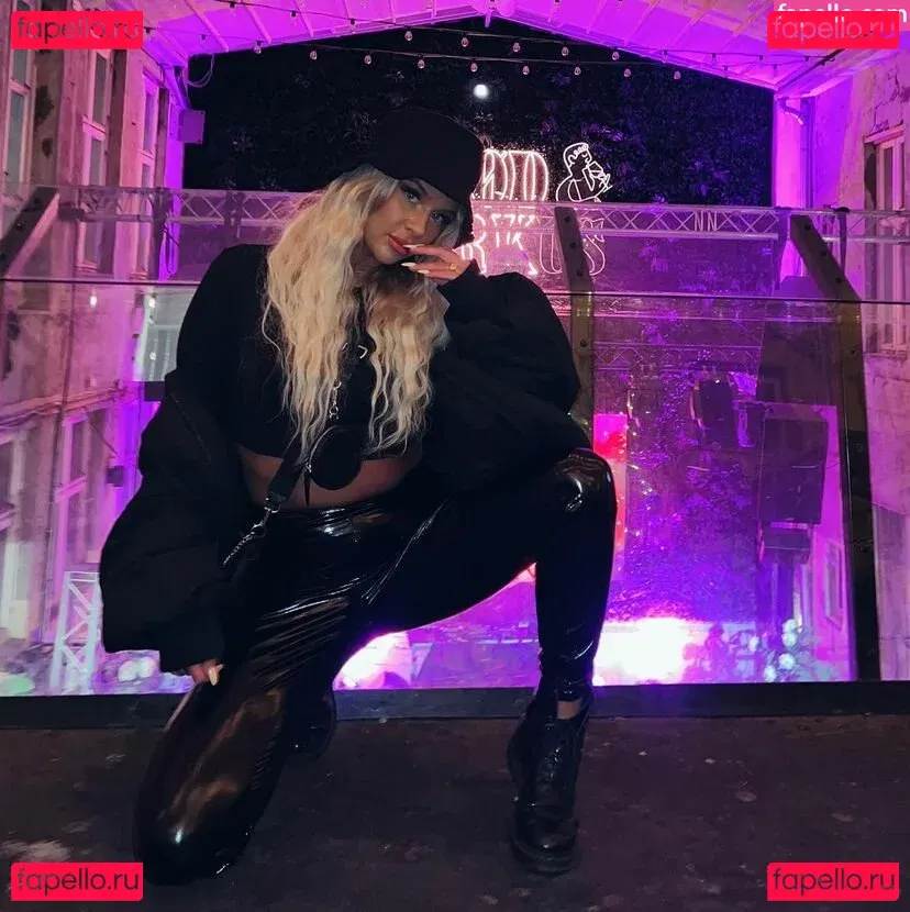 Martine Baardseng Onlyfans Photo Gallery 