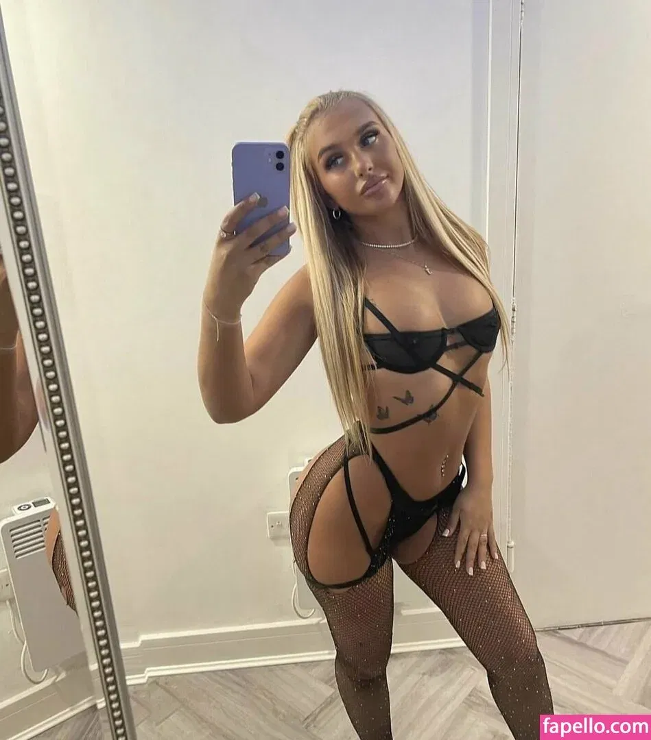 Josie Broom Onlyfans Photo Gallery 