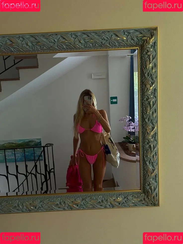 Lillimsr Onlyfans Photo Gallery 