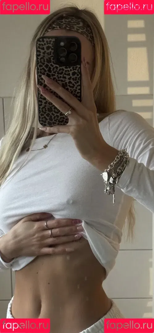 Lillimsr Onlyfans Photo Gallery 