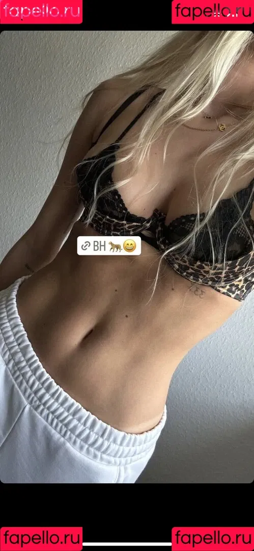 Lillimsr Onlyfans Photo Gallery 