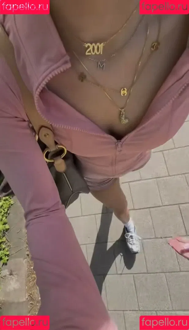 Lillimsr Onlyfans Photo Gallery 
