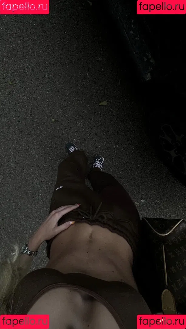 Lillimsr Onlyfans Photo Gallery 