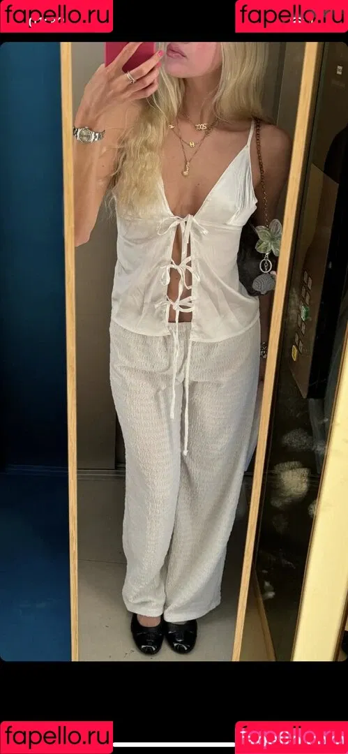 Lillimsr Onlyfans Photo Gallery 