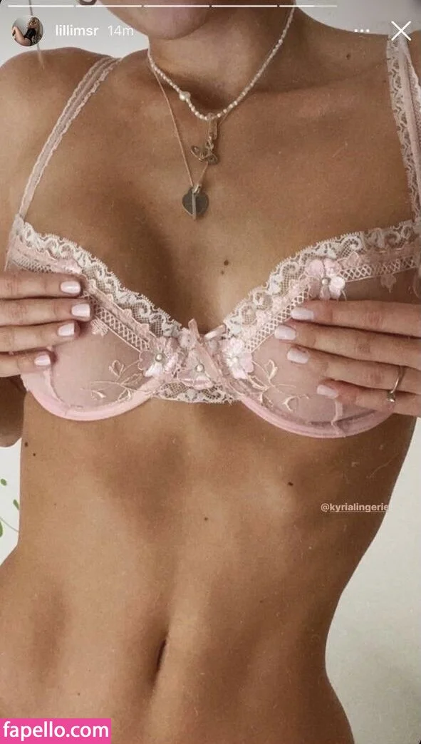 Lillimsr Onlyfans Photo Gallery 