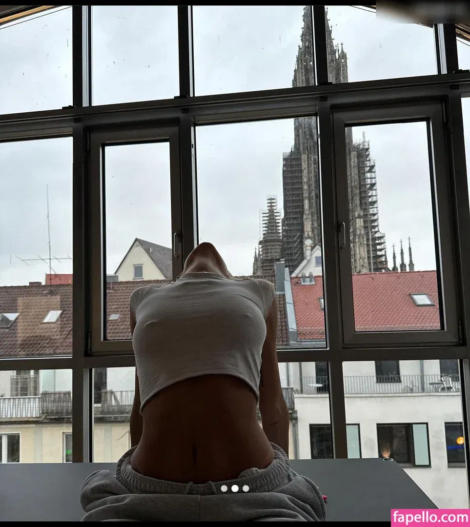 Lillimsr Onlyfans Photo Gallery 