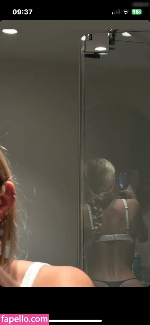 Lillimsr Onlyfans Photo Gallery 