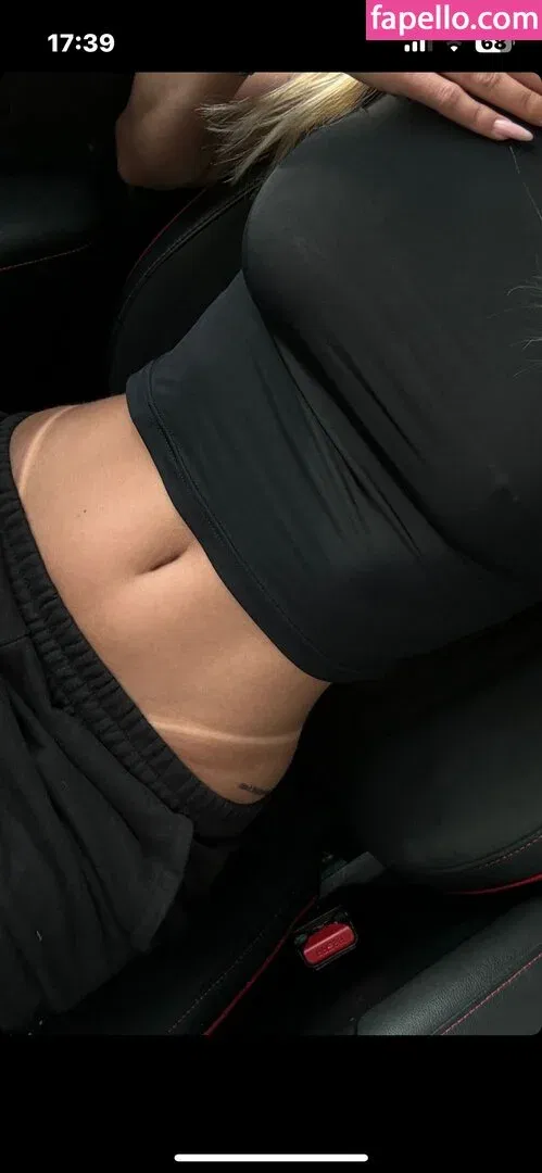 Lillimsr Onlyfans Photo Gallery 