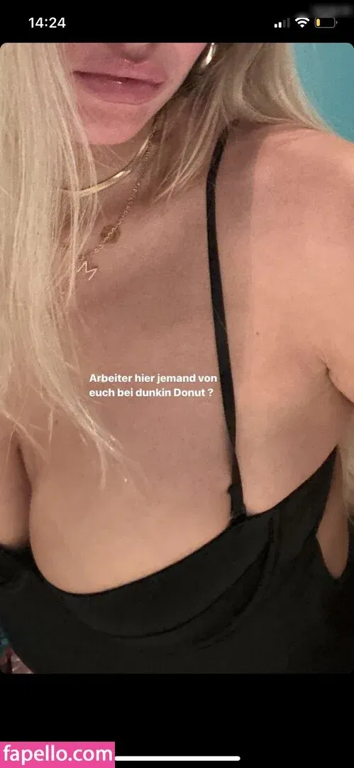 Lillimsr Onlyfans Photo Gallery 