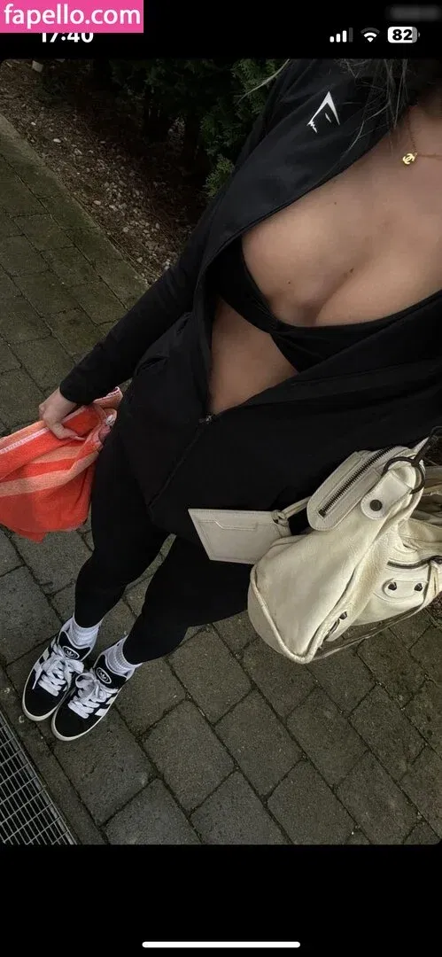 Lillimsr Onlyfans Photo Gallery 