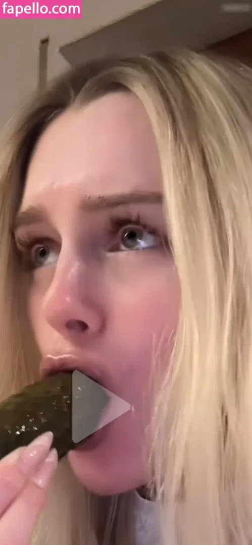 Lillimsr Onlyfans Photo Gallery 