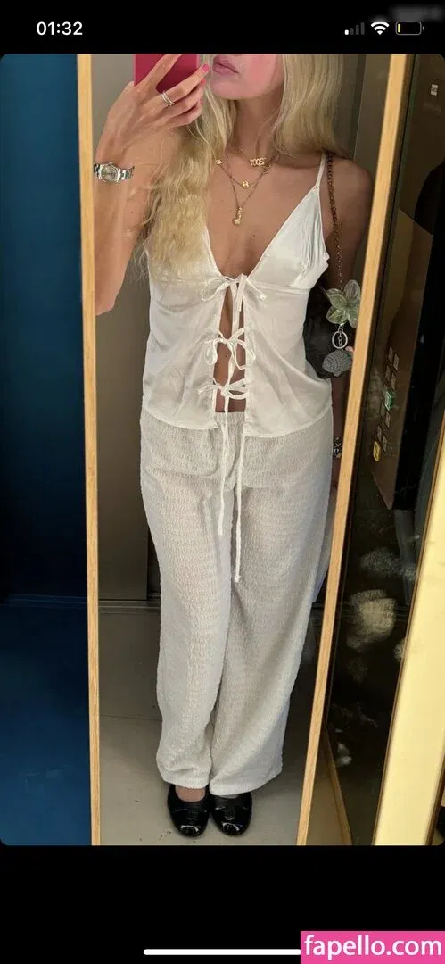 Lillimsr Onlyfans Photo Gallery 