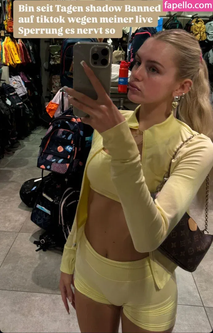 Lillimsr Onlyfans Photo Gallery 