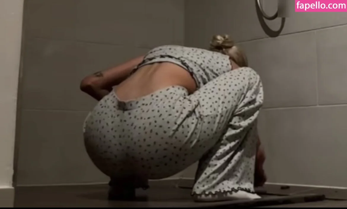 Lillimsr Onlyfans Photo Gallery 