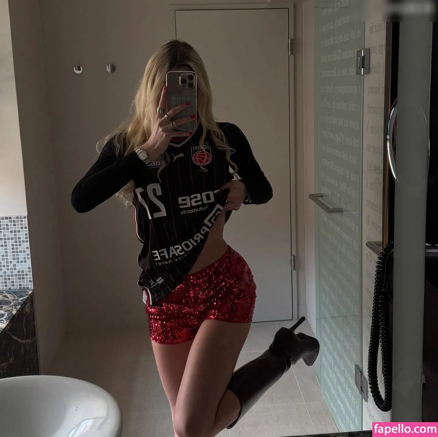 Lillimsr Onlyfans Photo Gallery 