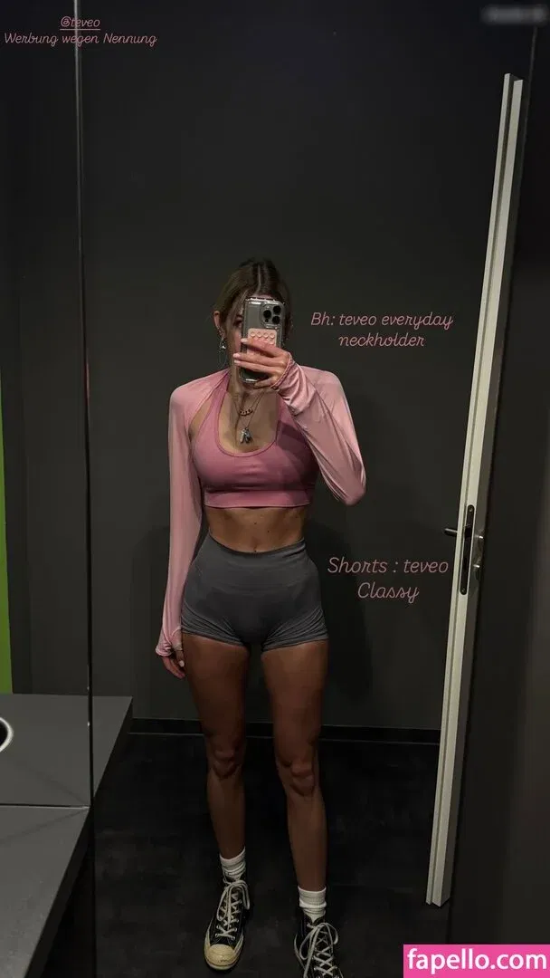 Lillimsr Onlyfans Photo Gallery 