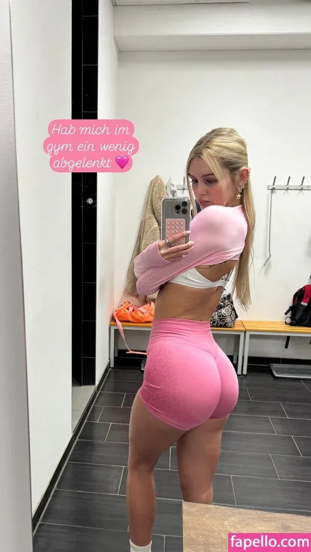 Lillimsr Onlyfans Photo Gallery 