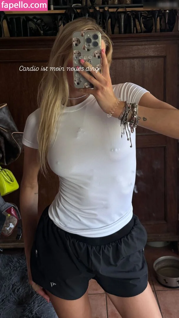 Lillimsr Onlyfans Photo Gallery 