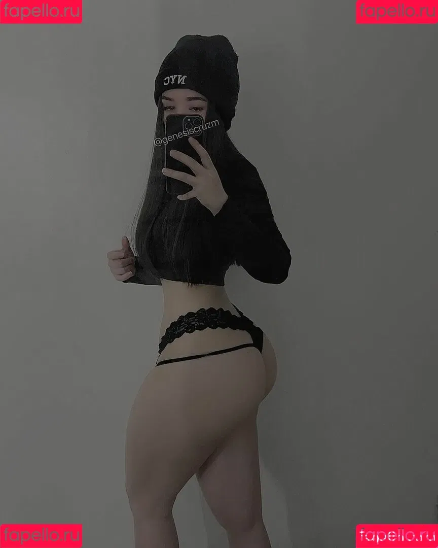 Genesiscruzm Onlyfans Photo Gallery 