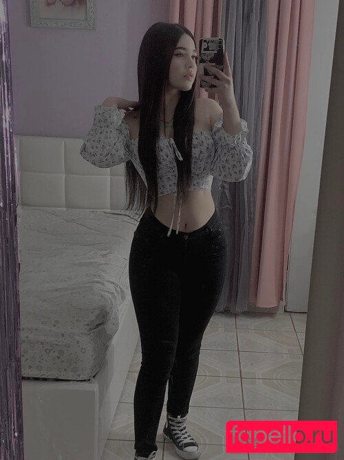 Genesiscruzm Onlyfans Photo Gallery 