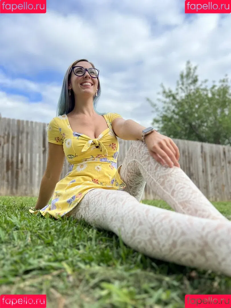 Christie Skylar Onlyfans Photo Gallery 