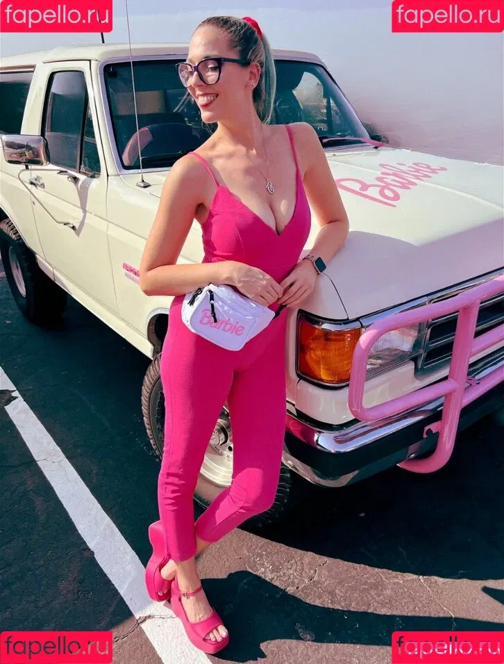 Christie Skylar Onlyfans Photo Gallery 