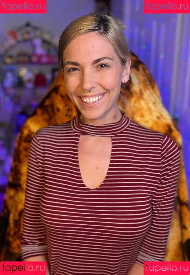 Christie Skylar Onlyfans Photo Gallery 