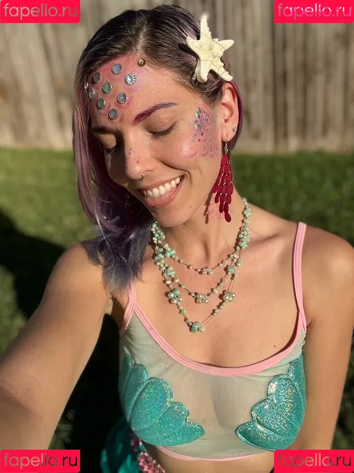 Christie Skylar Onlyfans Photo Gallery 