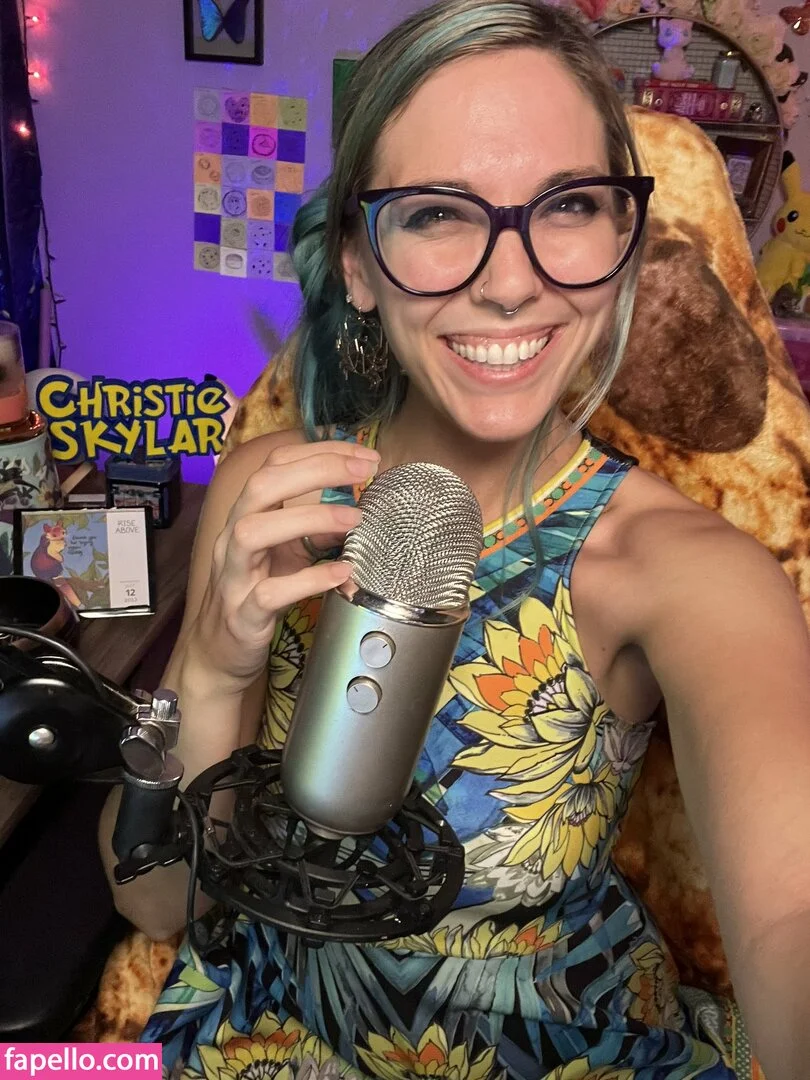 Christie Skylar Onlyfans Photo Gallery 