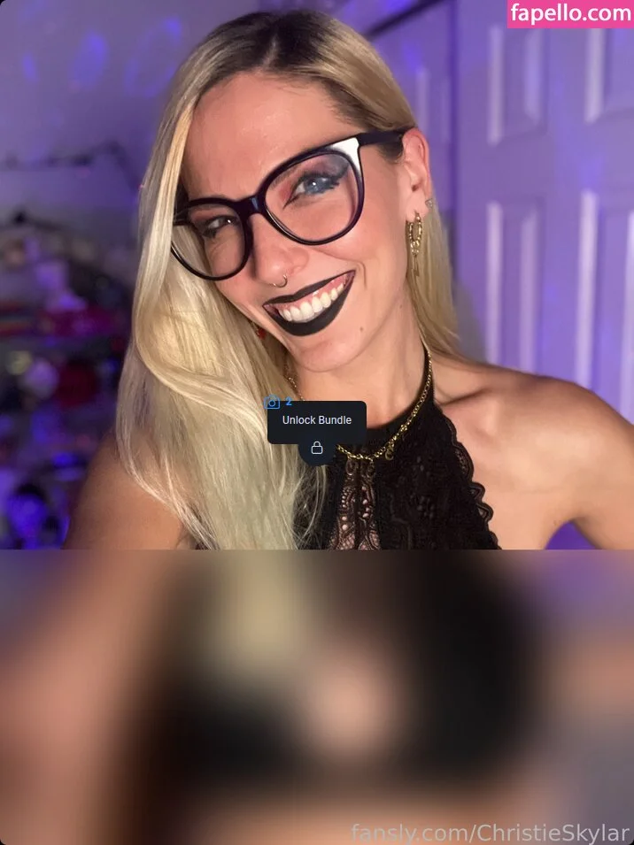 Christie Skylar Onlyfans Photo Gallery 