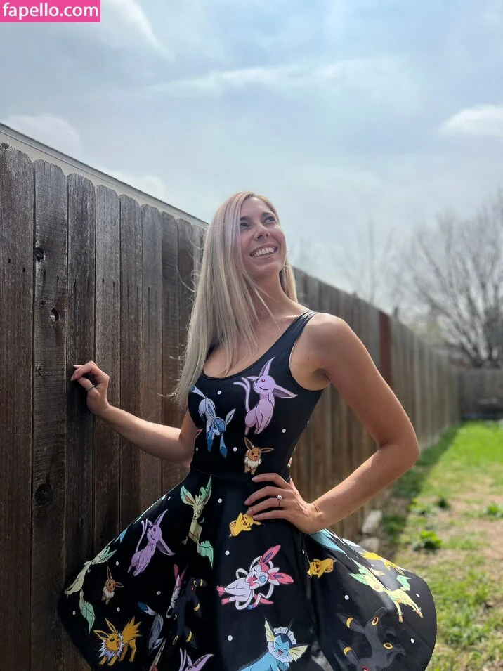 Christie Skylar Onlyfans Photo Gallery 