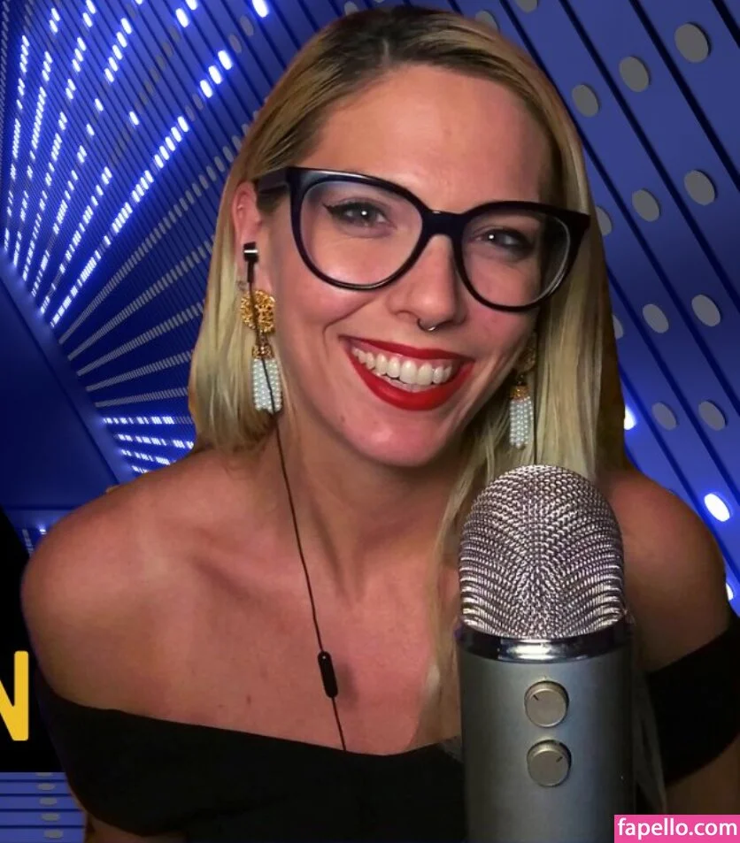 Christie Skylar Onlyfans Photo Gallery 