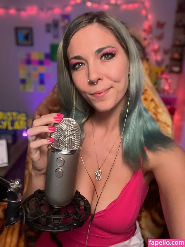 Christie Skylar Onlyfans Photo Gallery 