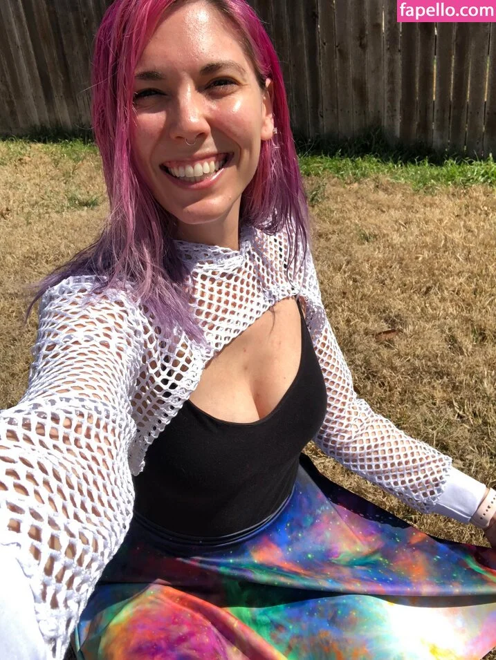 Christie Skylar Onlyfans Photo Gallery 