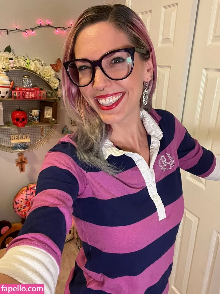 Christie Skylar Onlyfans Photo Gallery 