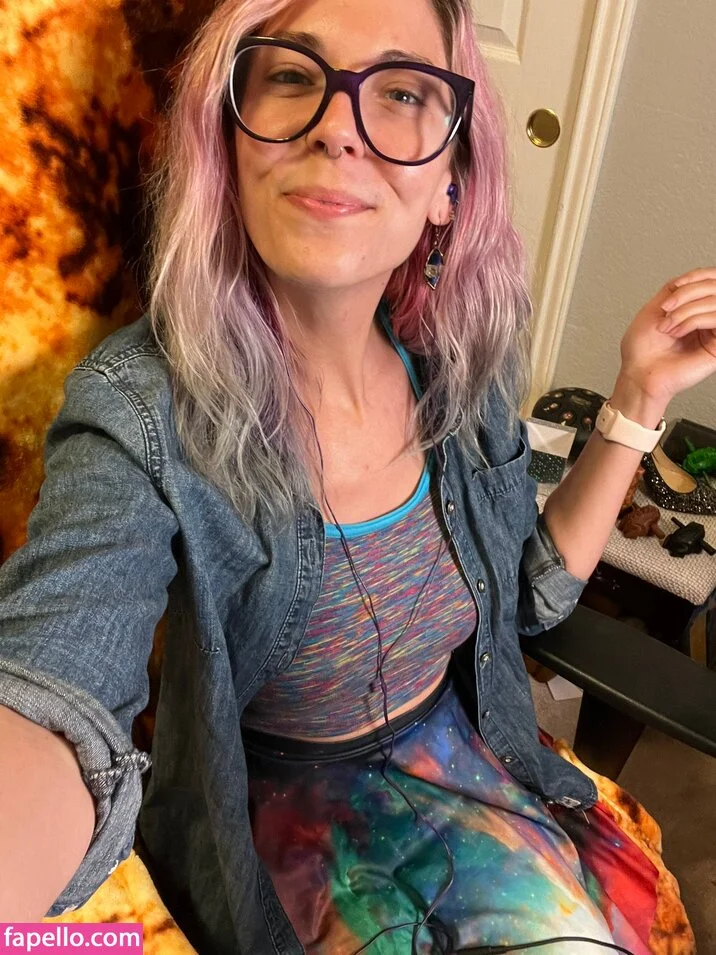 Christie Skylar Onlyfans Photo Gallery 