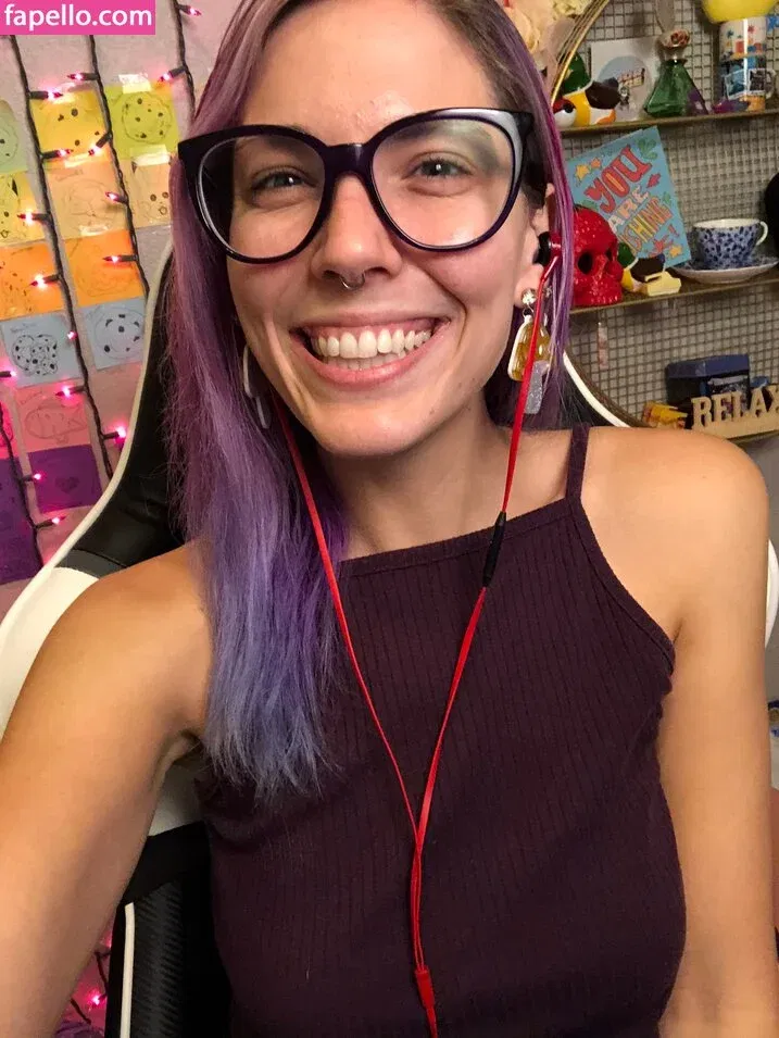 Christie Skylar Onlyfans Photo Gallery 