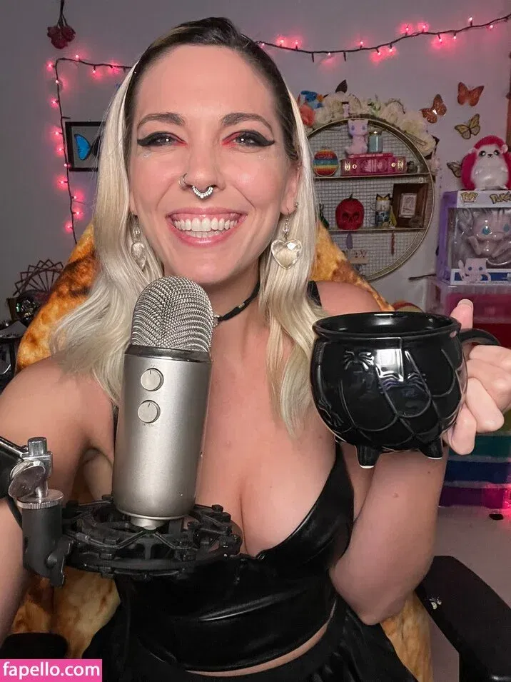 Christie Skylar Onlyfans Photo Gallery 