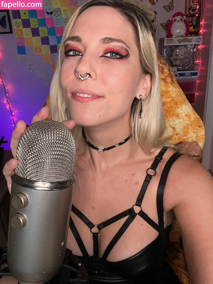 Christie Skylar Onlyfans Photo Gallery 