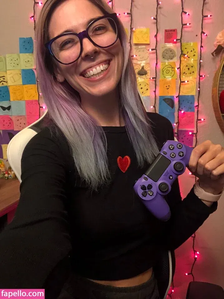 Christie Skylar Onlyfans Photo Gallery 