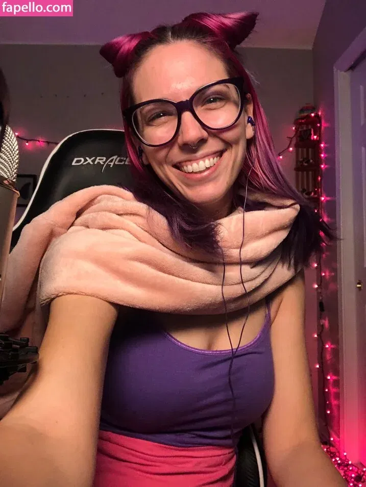 Christie Skylar Onlyfans Photo Gallery 