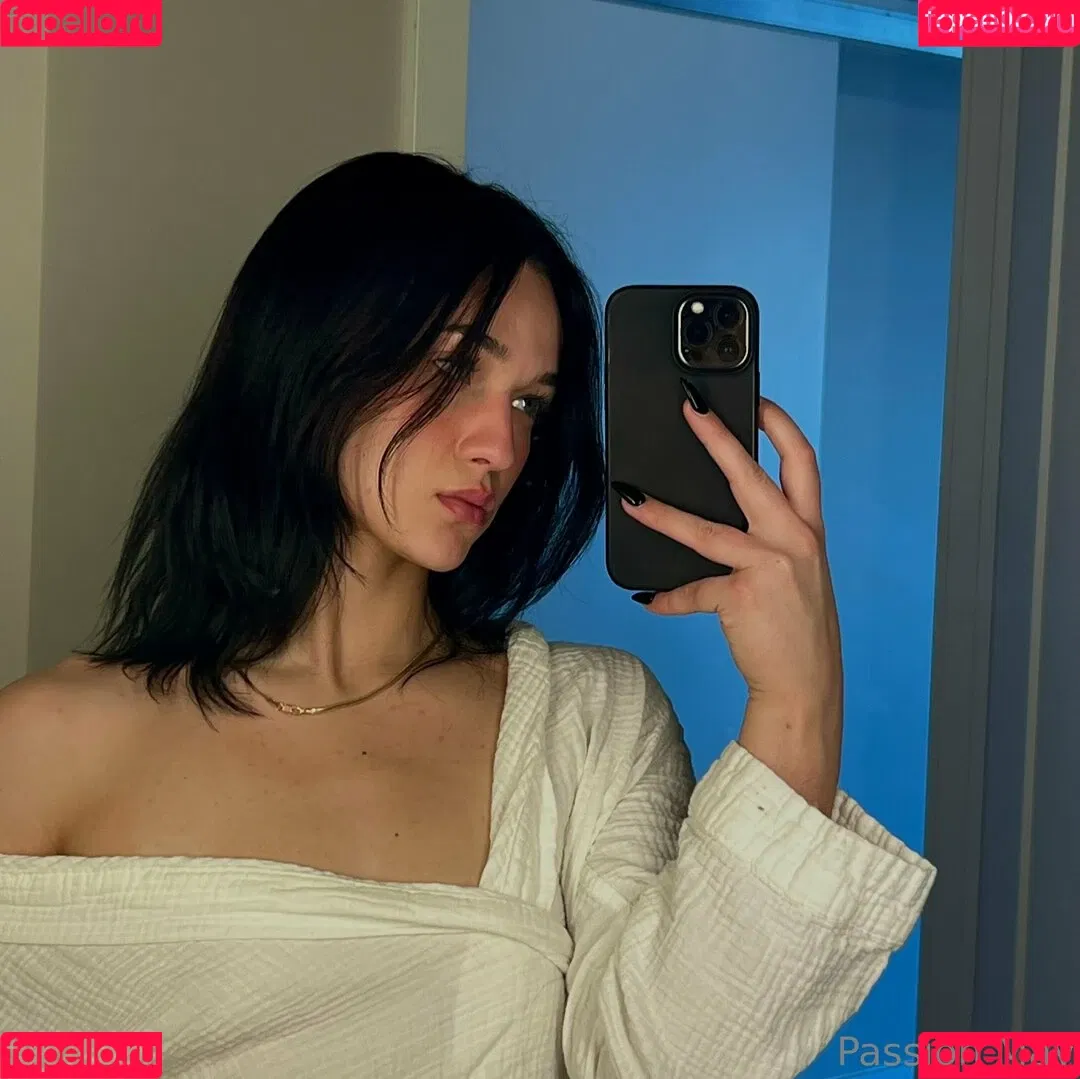 passionslives Onlyfans Photo Gallery 