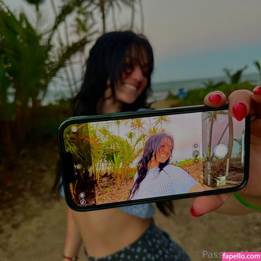 passionslives Onlyfans Photo Gallery 