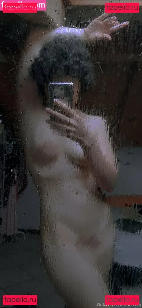berceck Onlyfans Photo Gallery 