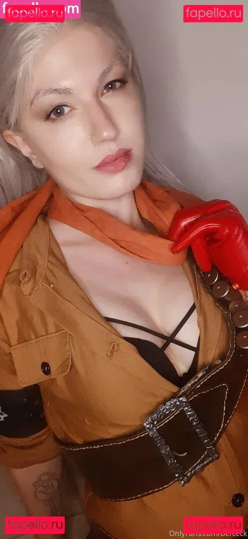 berceck Onlyfans Photo Gallery 