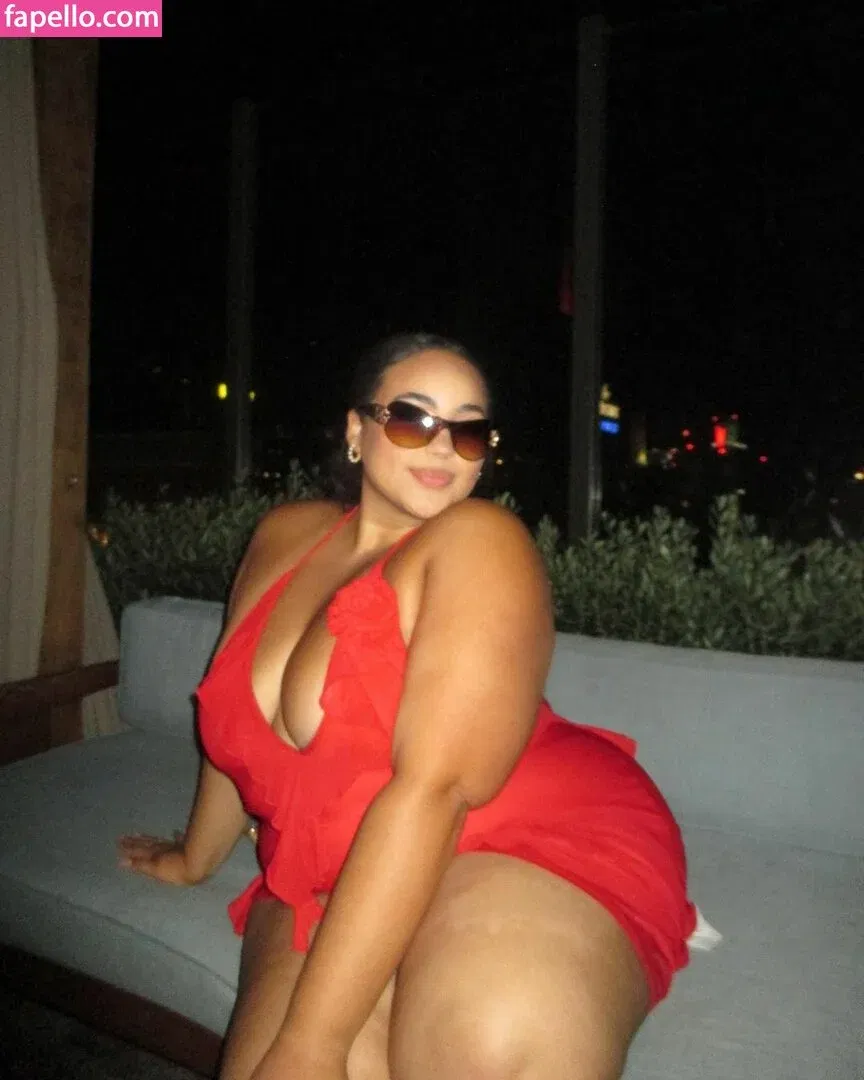 phaithmontoya Onlyfans Photo Gallery 